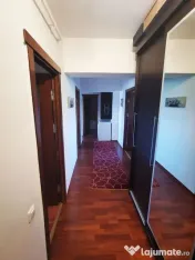 De vanzare apart. cu 3 camere, Complex Vega, Ultimul Leu,...