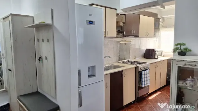 Apartament 3 camere, caramida, 51mp utili+balcon inchis, etaj 3