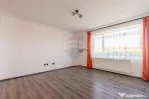 Apartament 3 camere de vanzare in Floresti, Str.Eroilor 8...