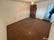 Casă cu 7000mp teren intravilan Movilita 