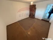 Casă cu 7000mp teren intravilan Movilita 