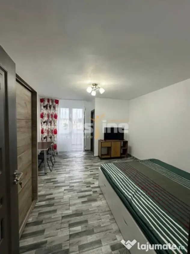 Garsoniera renovata la etaj intermediar, pet friendly, Tract