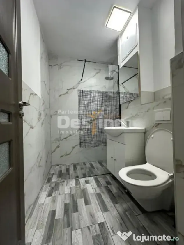 Garsoniera renovata la etaj intermediar, pet friendly, Tract