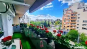 Apartament ultracentral 3 camere – vedere oraș și mun... 