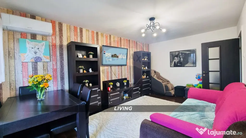 ULTRACENTRAL DE VANZARE Apartament cu 3 camere