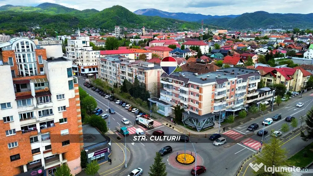 ULTRACENTRAL DE VANZARE Apartament cu 3 camere