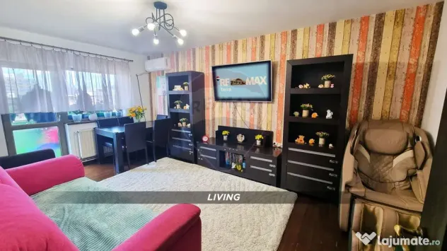ULTRACENTRAL DE VANZARE Apartament cu 3 camere