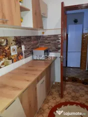 Apartament 2 camere-etaj 1-50mp-Podu Ros-Palas Mall 