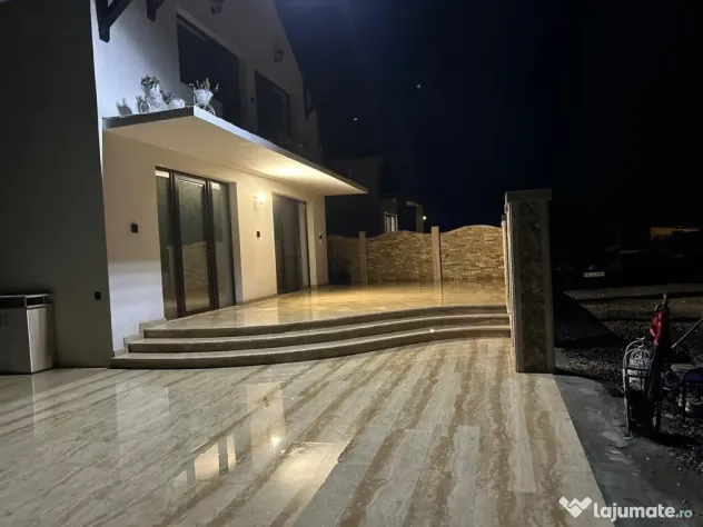 Casă de vânzare în Simeria