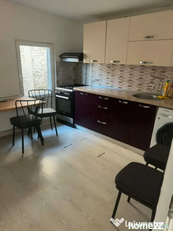 Casa de inchiriat in zona centrala | Mobilata si Utilata - Constanta (Constanta)