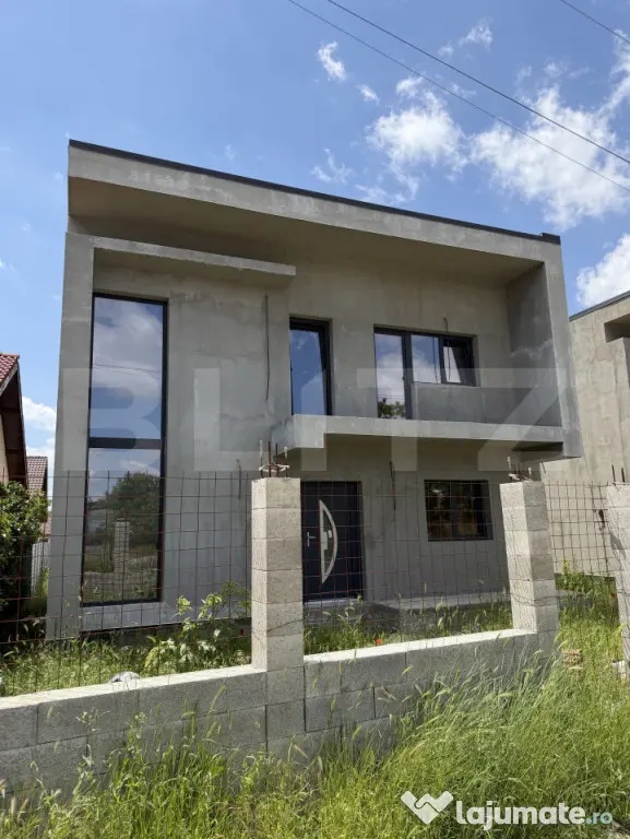 Casa P+1, 3 dormitoare, 105 mp, 200 mp teren, toate utilitat