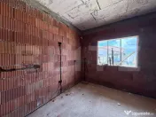 Casa P+1, 3 dormitoare, 105 mp, 200 mp teren, toate utilitat 