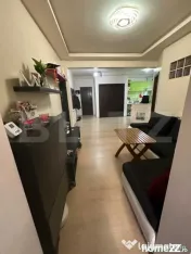 Apartament 3 camere decomandat, 70 mp, balcon închis, etaj 