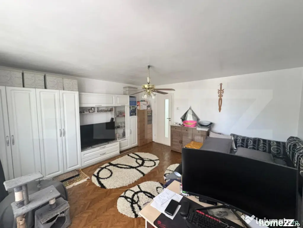 Apartament 2 camere decomandat, 65 mp, etajul 2, zona Ultrac - Craiova (Dolj)