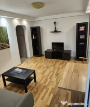 Apartament 3 camere de închiriat, termen lung, în zona Cit