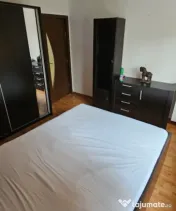 Apartament 3 camere de închiriat, termen lung, în zona Cit