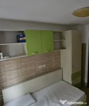 Apartament 3 camere de închiriat, termen lung, în zona Cit