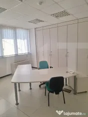 Clădire de birouri / spații comerciale, 2165 mp, zona Lugo 