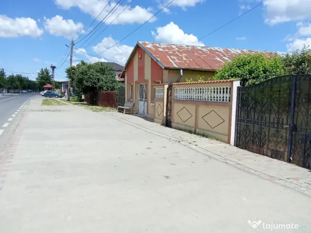 Spatiu comercial 85 de mp de închiriat pentru orice mică afacere de inceput