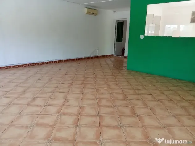 Spatiu comercial 85 de mp de închiriat pentru orice mică afacere de inceput