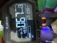 Trotineta electrica Kukirin g2 master cu pana pe roata spate in stare ft buna 