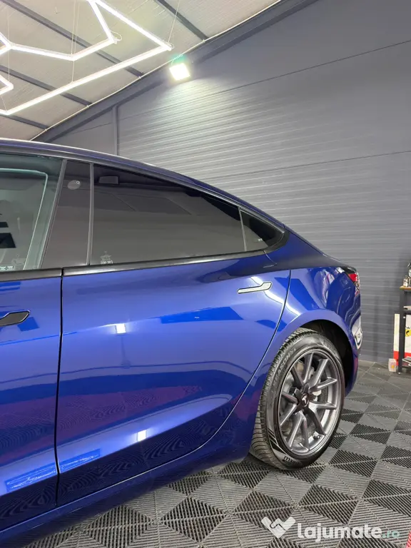 Tesla Model 3 RWD bateria 60kw LFP 2023
