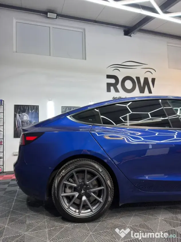 Tesla Model 3 RWD bateria 60kw LFP 2023
