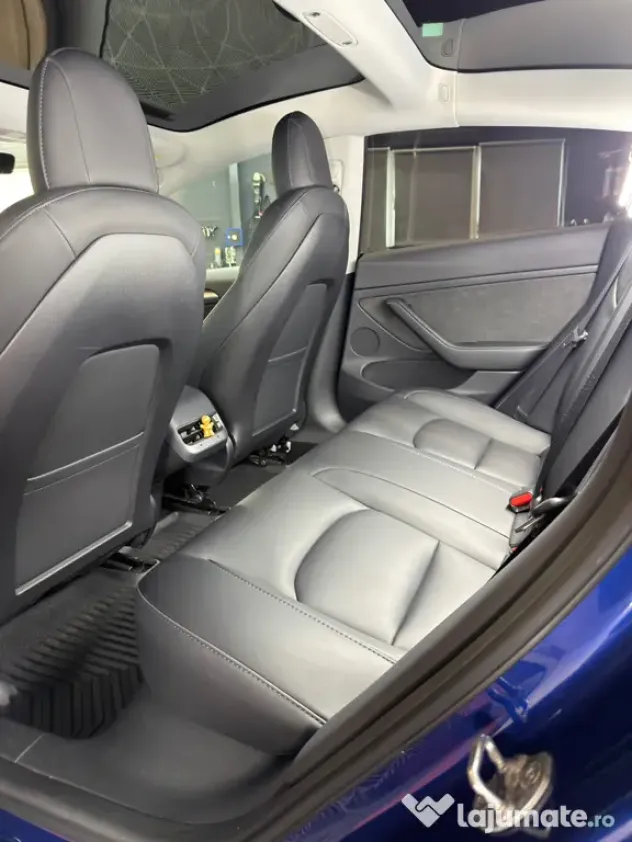 Tesla Model 3 RWD bateria 60kw LFP 2023