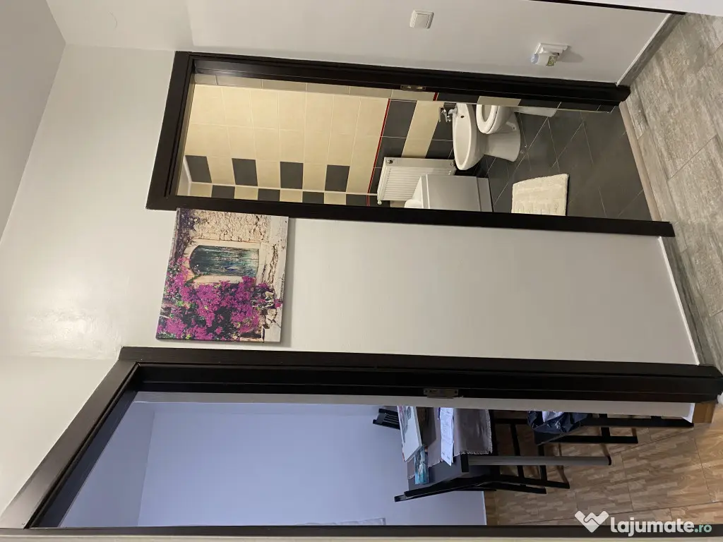 Proprietar, vand apartament cu 2 camere deosebit