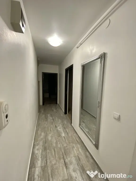Proprietar, vand apartament cu 2 camere deosebit