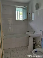 Apartament 2 camere, 53 mp, etaj 3/4, 2 balcoane, garaj, ... 