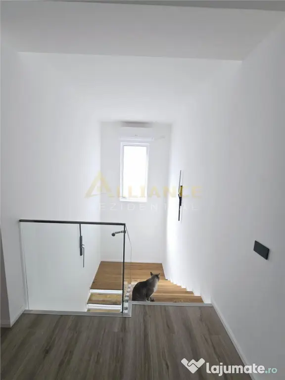 Vila individuala- 4 camere- beci- cartierul nou