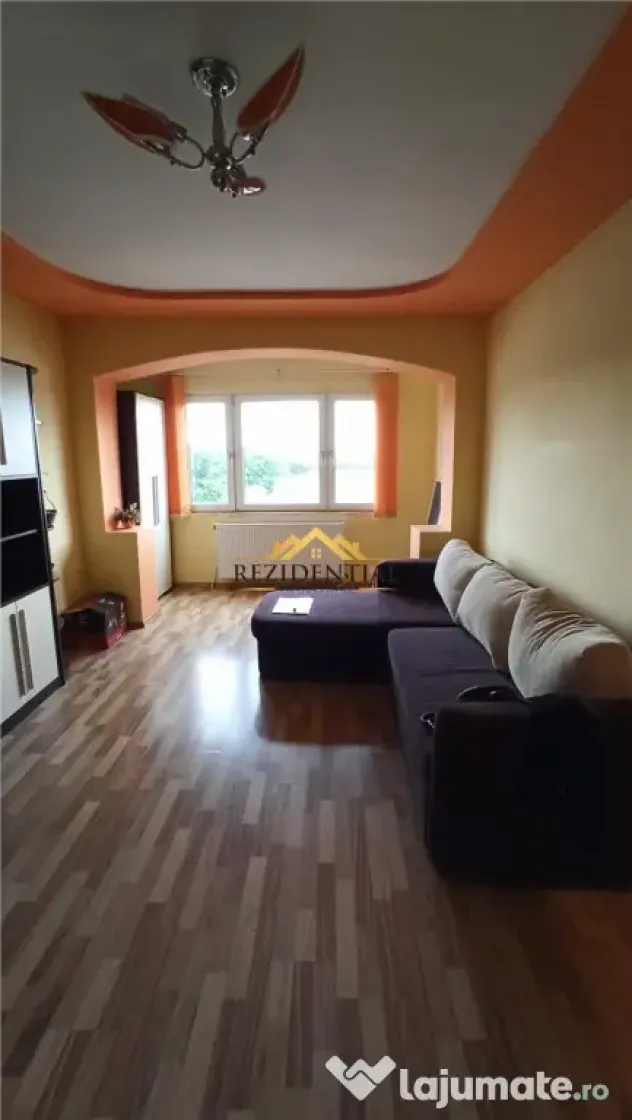 APARTAMENT DOUA CAMERE - SAVENI