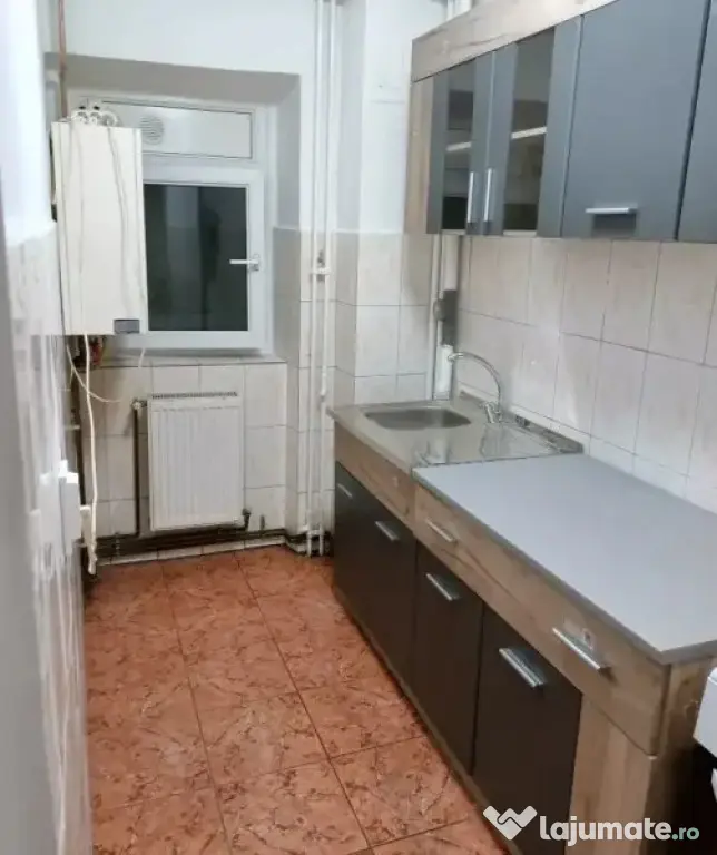 Apartament 1 camera D, in Gara,