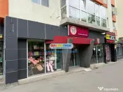 Spatiu comercial stradal cu vitrina generoasa - Calea Mosilo