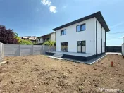Casa individuala ~ P 1E POD ~ 5 camere - 2 bai ~ 309 teren 