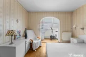 Apartament cu 3 camere de vânzare în zona Podgoria 