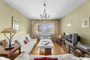 Apartament cu 3 camere de vânzare în zona Podgoria 