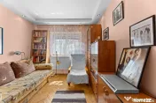 Apartament cu 3 camere de vânzare în zona Podgoria 