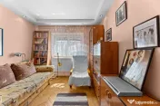Apartament cu 3 camere de vânzare în zona Podgoria 