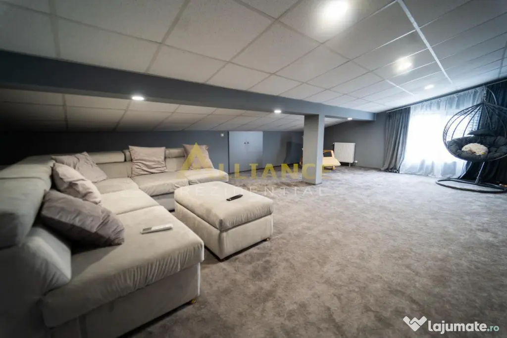 Casa cu 4 camere si Zona Cinema si Semineu | La 15 Minute de