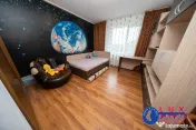 ID 645 Apartament 3 camere – DE INCHIRIAT 