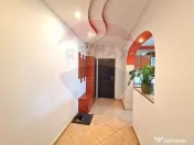 Apartament cu 4 camere de închiriat în zona 13 Septembr... 