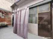 Casă zonă ultracentrală, curte comună, 50 mp, cu loc de 