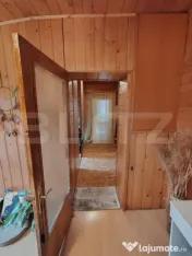Casă zonă ultracentrală, curte comună, 50 mp, cu loc de 