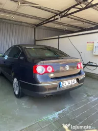 Vând Volkswagen Passat B6