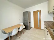 De inchiriat apartament 2 camere in Tractorul 