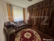 Casa de vanzare, pozitionata excelent, ideala pentru relaxar 