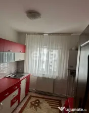 APARTAMENT 3 camere PITESTI-Gavana semidecomandat , etaj 3 