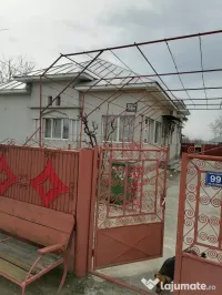 Casa și grădina de vânzare 